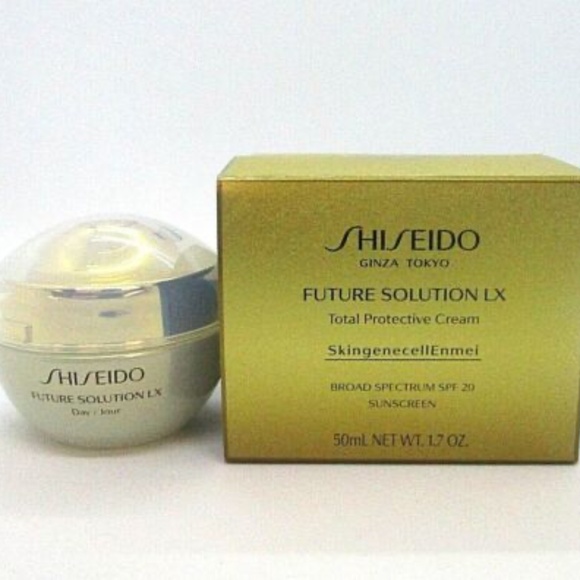 SHISEIDO Future Solution LX Total Protective Cream Broad Spectrum SPF 20, 1.7-oz